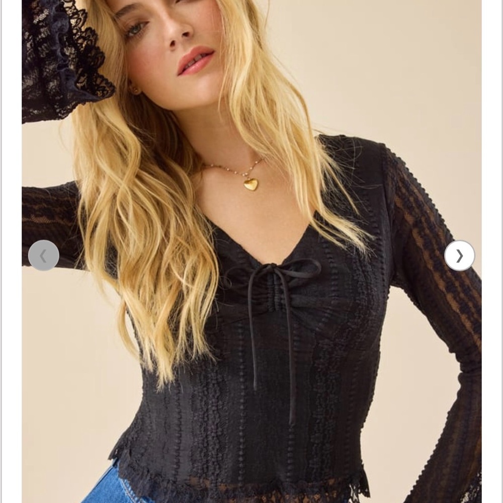 NWT Altar'd State Boston Bell Sleeve Lace Top